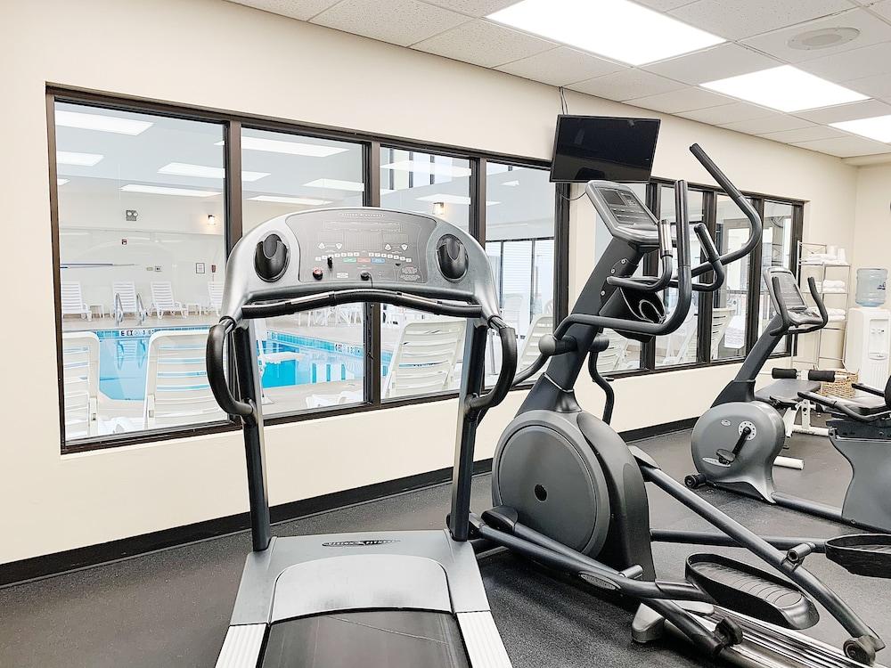 Comfort Inn & Suites Warsaw Near Us-30 Экстерьер фото